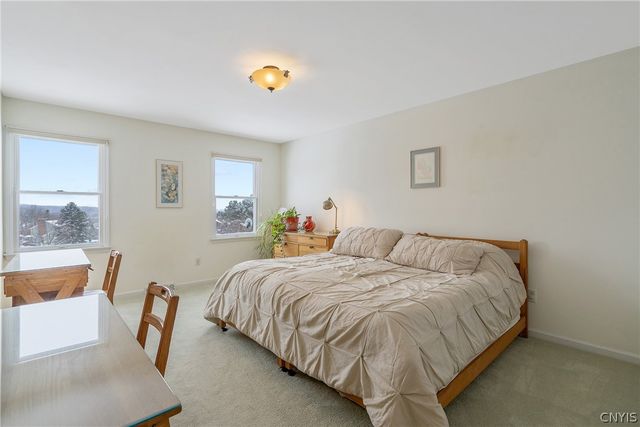 4881 Bentbrook Drive, Manlius, NY 13104