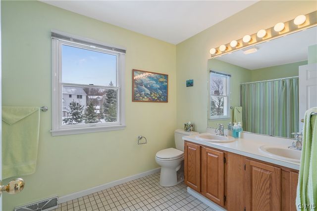 4881 Bentbrook Drive, Manlius, NY 13104