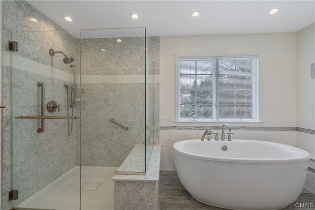 4881 Bentbrook Drive, Manlius, NY 13104