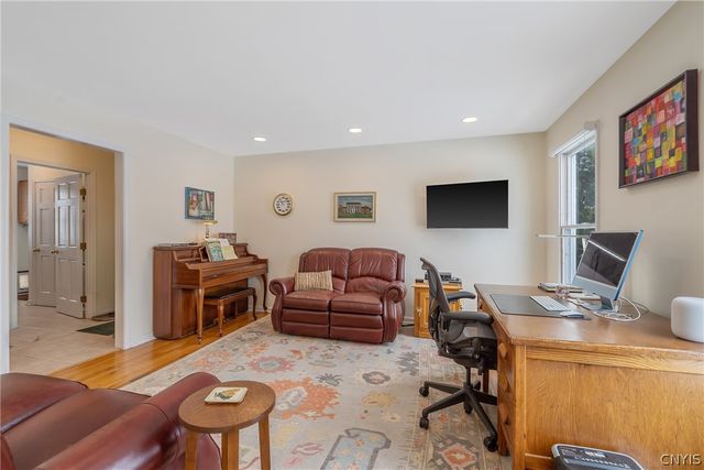 4881 Bentbrook Drive, Manlius, NY 13104