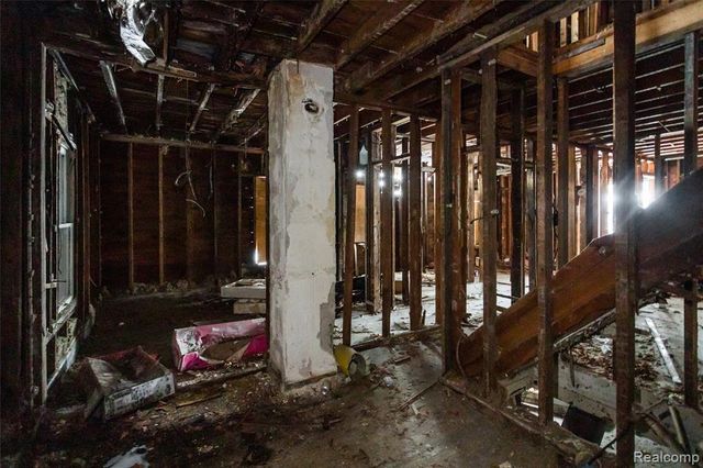 1665 Ford Street, Detroit, MI 48238