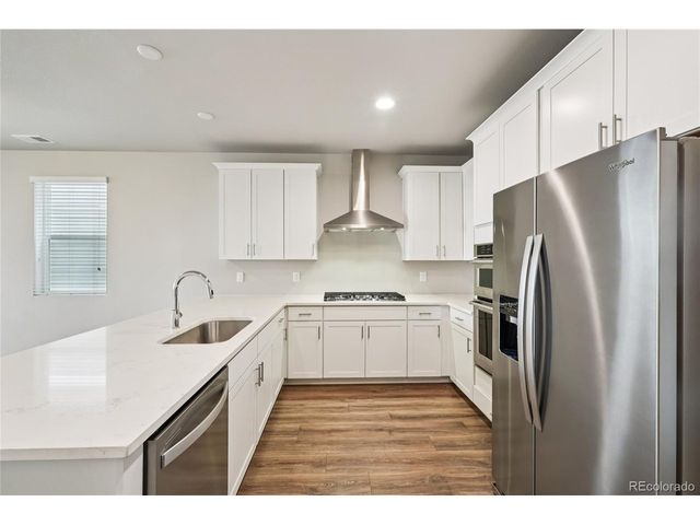 1077 Mountain Dr A, Longmont, CO 80503