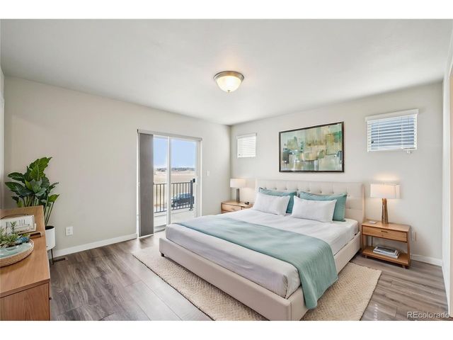 1077 Mountain Dr A, Longmont, CO 80503