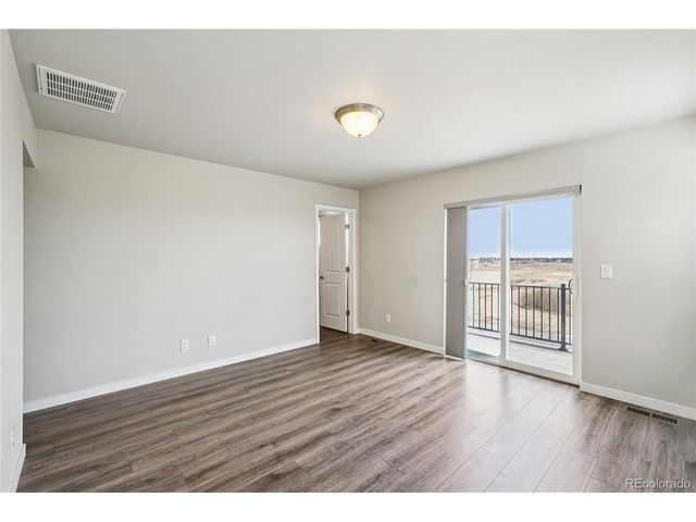 1077 Mountain Dr A, Longmont, CO 80503