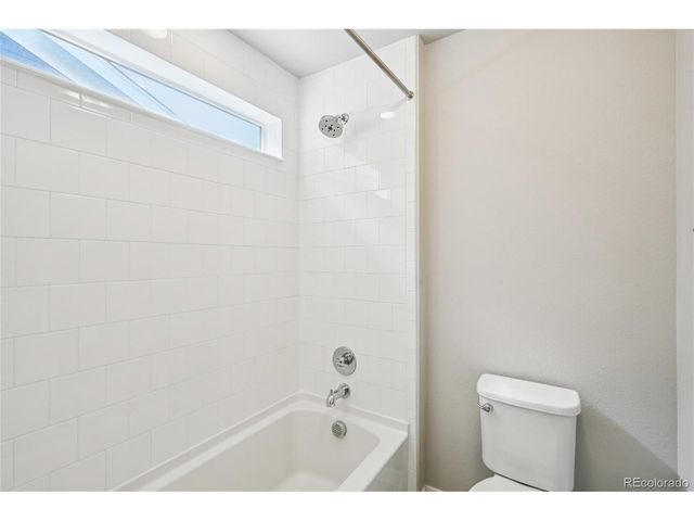 1077 Mountain Dr A, Longmont, CO 80503