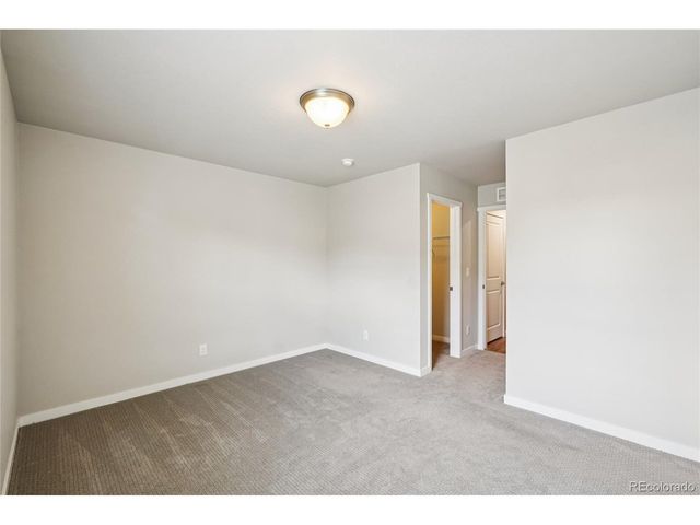 1077 Mountain Dr A, Longmont, CO 80503