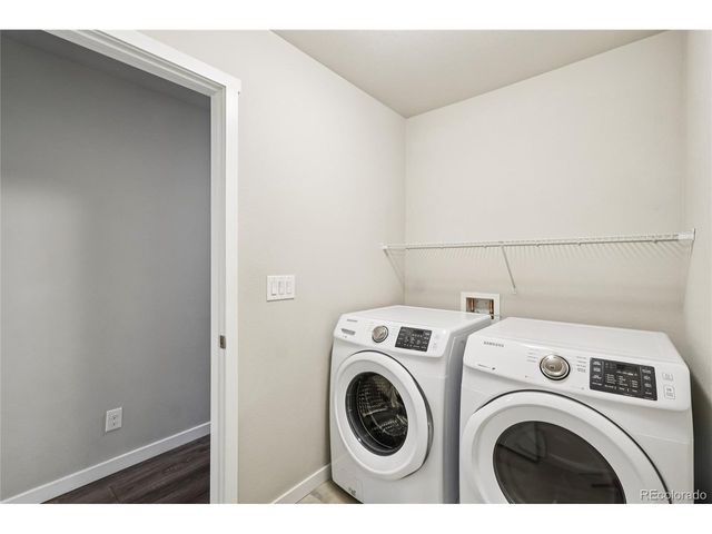 1077 Mountain Dr A, Longmont, CO 80503