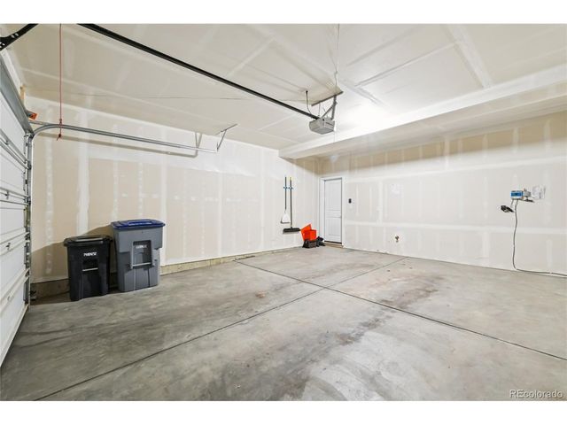 1077 Mountain Dr A, Longmont, CO 80503