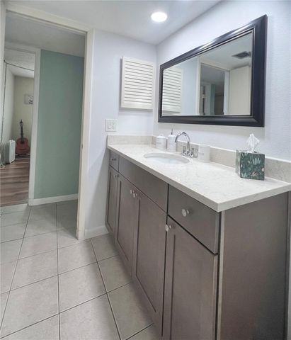 700 STARKEY ROAD 814, Largo, FL 33771