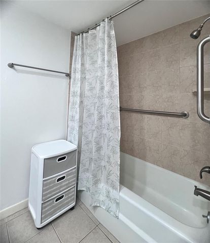 700 STARKEY ROAD 814, Largo, FL 33771