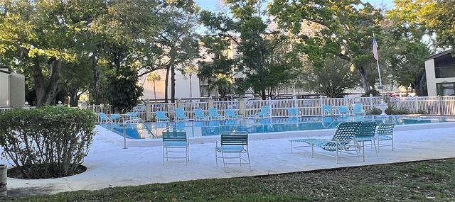 700 STARKEY ROAD 814, Largo, FL 33771