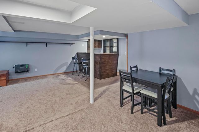 7040 Jersey Avenue N, Brooklyn Park, MN 55428