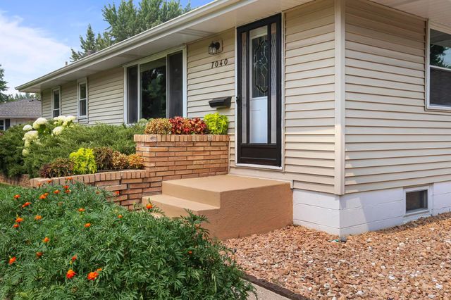 7040 Jersey Avenue N, Brooklyn Park, MN 55428
