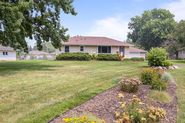 7040 Jersey Avenue N, Brooklyn Park, MN 55428