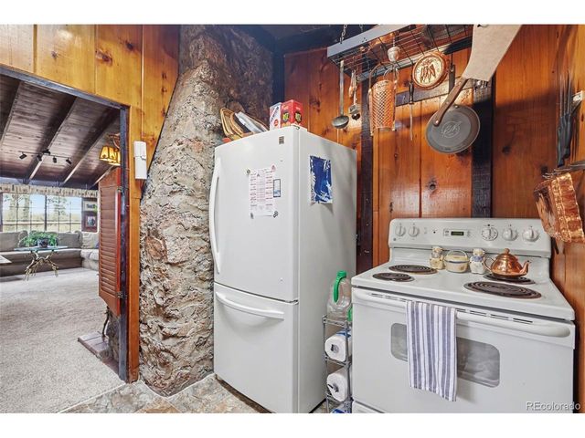 3875 Overlook Rd, Colorado Springs, CO 80906