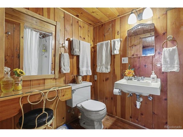 3875 Overlook Rd, Colorado Springs, CO 80906