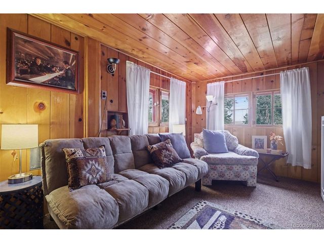 3875 Overlook Rd, Colorado Springs, CO 80906