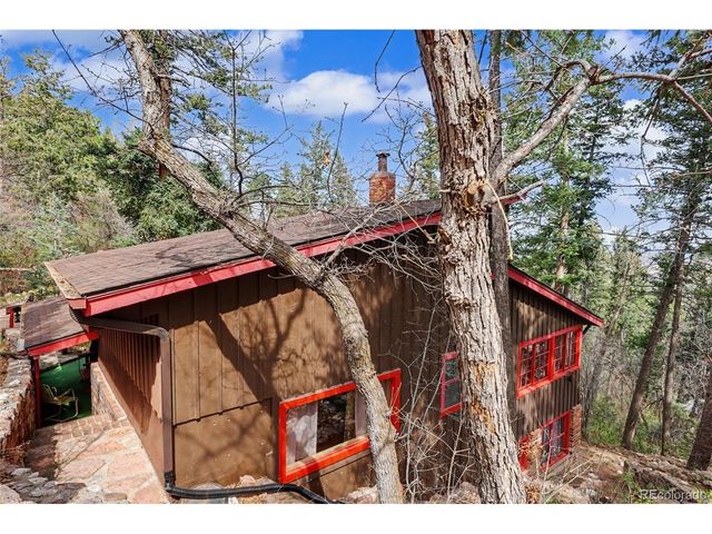 3875 Overlook Rd, Colorado Springs, CO 80906