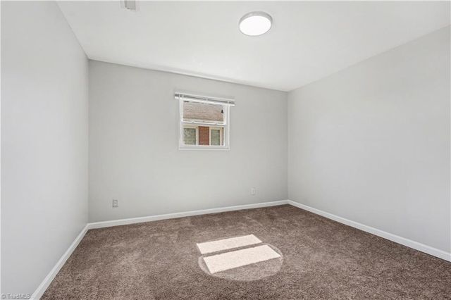 504 Ellwood Drive, High Point, NC 27260