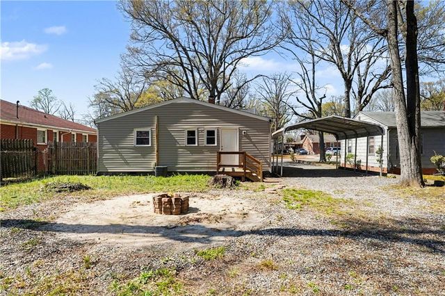 504 Ellwood Drive, High Point, NC 27260