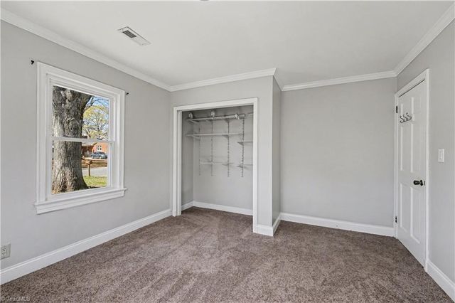 504 Ellwood Drive, High Point, NC 27260