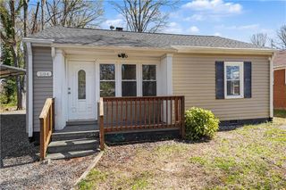 504 Ellwood Drive, High Point, NC 27260