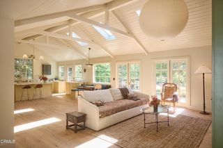 435 Gridley Road, Ojai, CA 93023