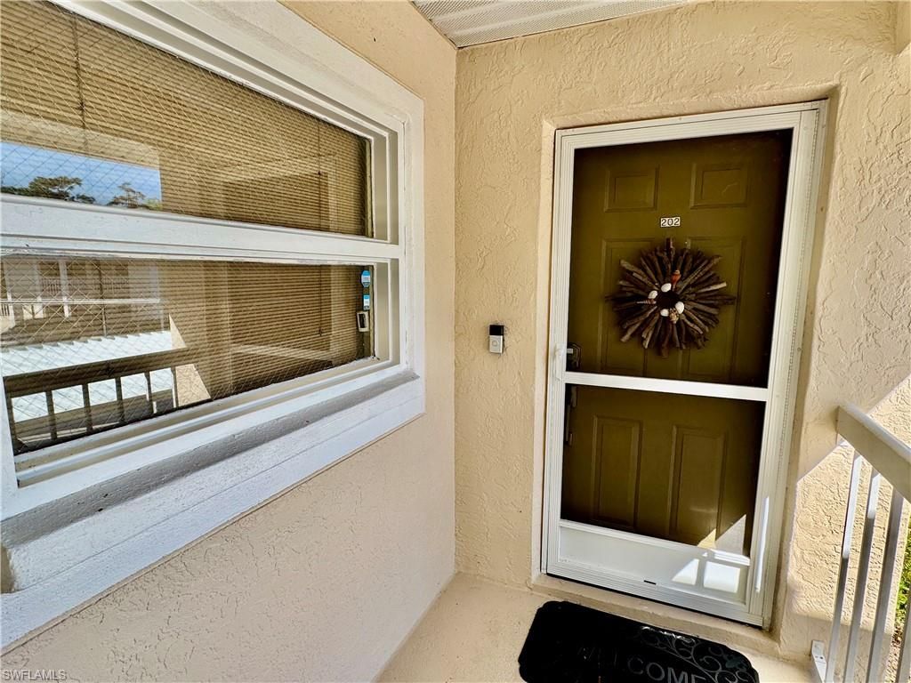 645 Squire CT # 202, NAPLES, FL 34104 — exterior