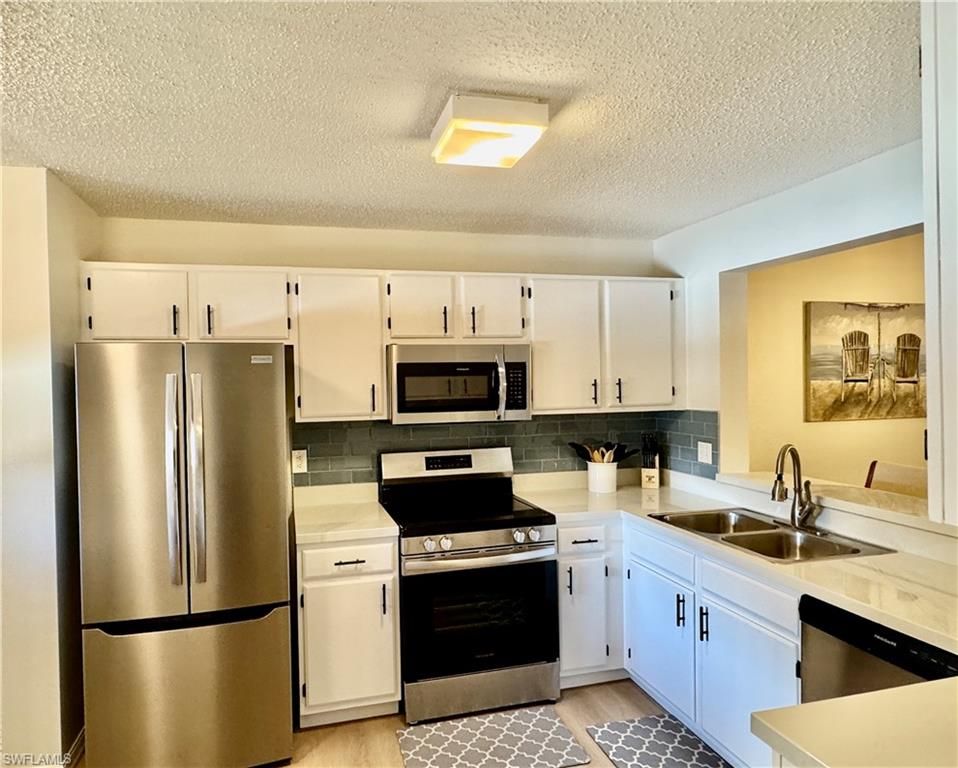 645 Squire CT # 202, NAPLES, FL 34104 — photo 4
