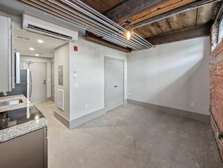 90 Grove St LL6, Worcester, MA 01605