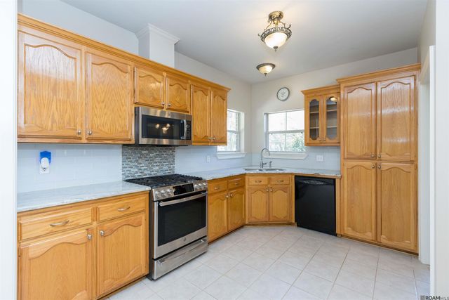 37455 Highridge Ave, Prairieville, LA 70769