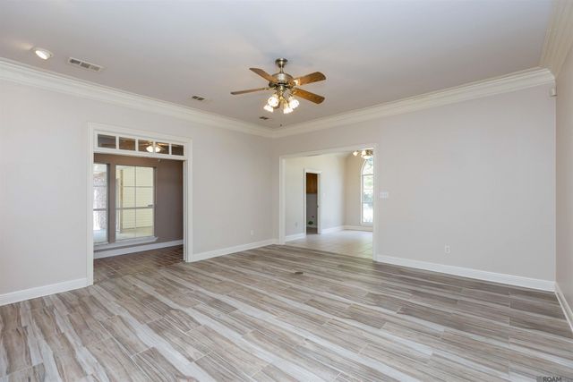 37455 Highridge Ave, Prairieville, LA 70769