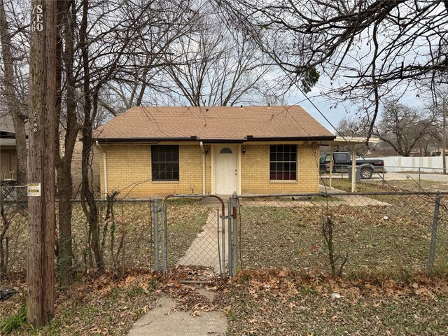 2246 Denmark Street, Dallas, TX 75253