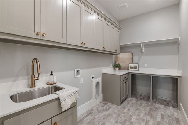 10372 Charlinda Lane, Bryan, TX 77808
