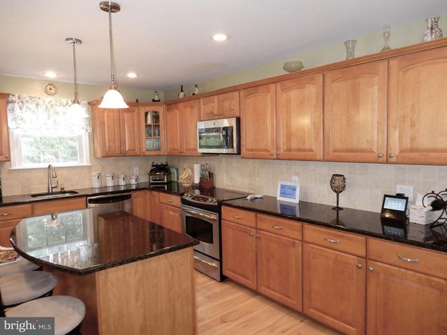 3110 VICTORIA CT, Bensalem, PA 19020
