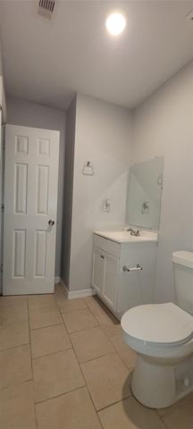 7608 E Magnolia Street B, Houston, TX 77012
