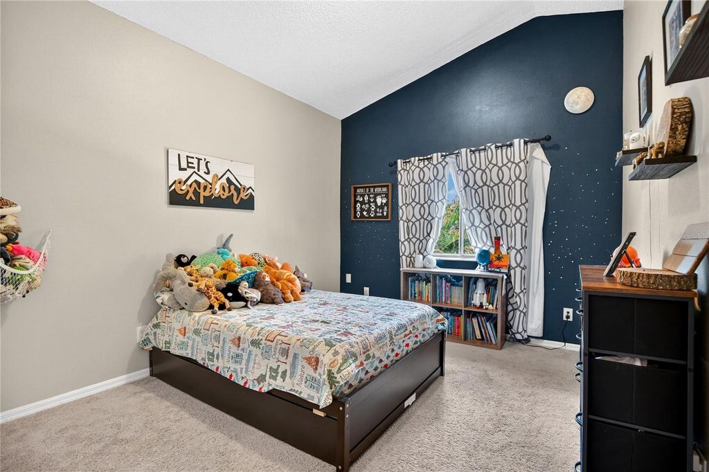 Image 19 of property listing at 13691 CRYSTAL RIVER DRIVE, Orlando, FL 32828