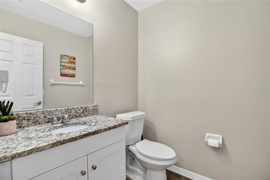 Image 25 of property listing at 13691 CRYSTAL RIVER DRIVE, Orlando, FL 32828