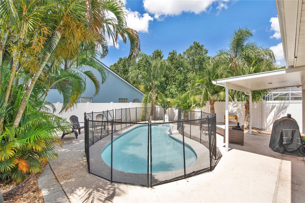 Image 31 of property listing at 13691 CRYSTAL RIVER DRIVE, Orlando, FL 32828