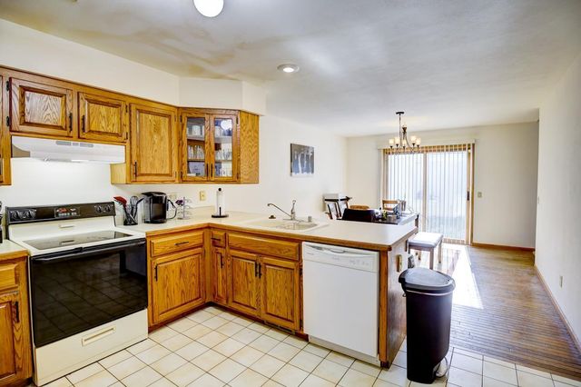 2654 Norwich Street, Fitchburg, WI 53711