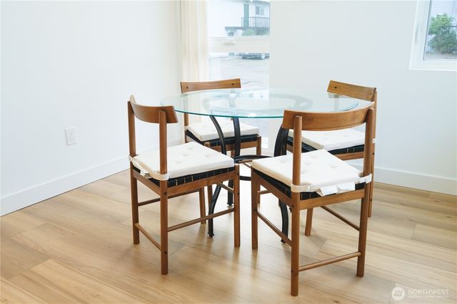 8524 23rd Avenue NE, Seattle, WA 98115