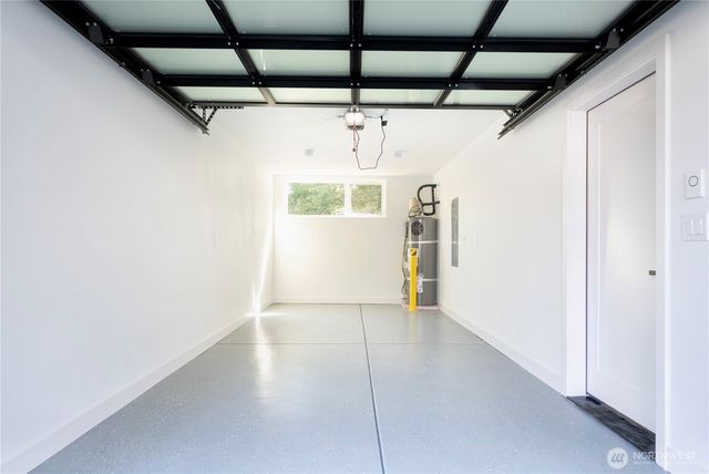 8524 23rd Avenue NE, Seattle, WA 98115