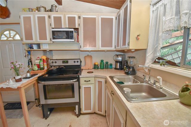 317 Ridgeway Place, Sedro Woolley, WA 98284