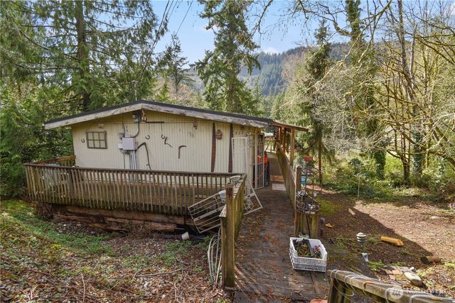 317 Ridgeway Place, Sedro Woolley, WA 98284