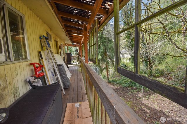 317 Ridgeway Place, Sedro Woolley, WA 98284