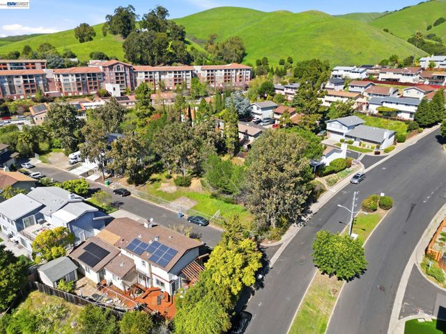 394 Appian Way, Union City, CA 94587