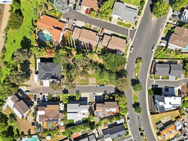 394 Appian Way, Union City, CA 94587