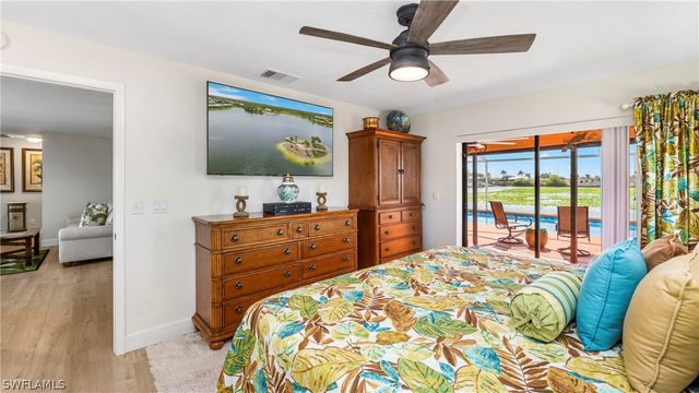 228 NW 12th LN, Cape Coral, FL 33993