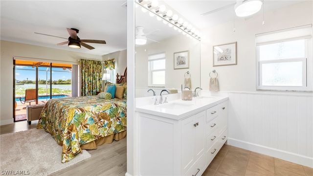 228 NW 12th LN, Cape Coral, FL 33993