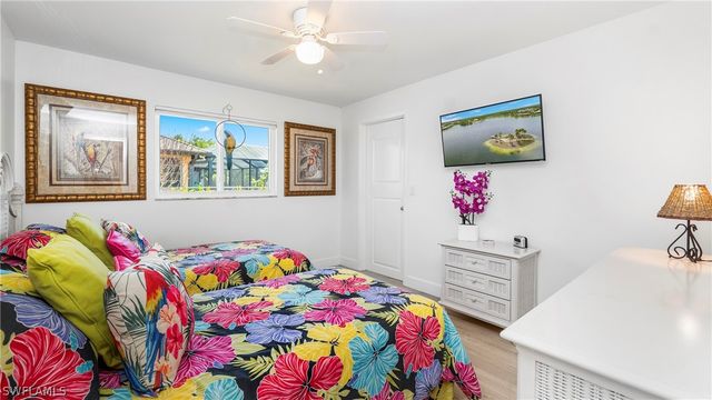 228 NW 12th LN, Cape Coral, FL 33993